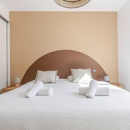 L'escale Du - Jardin Prive, A 50 M Apartment